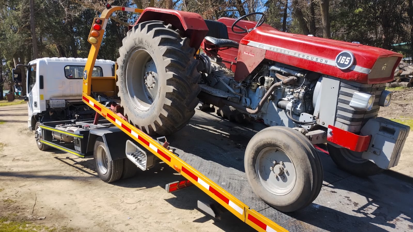 Traslado de tractor agrícola